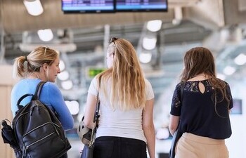 LLA passenger numbers continue to rise